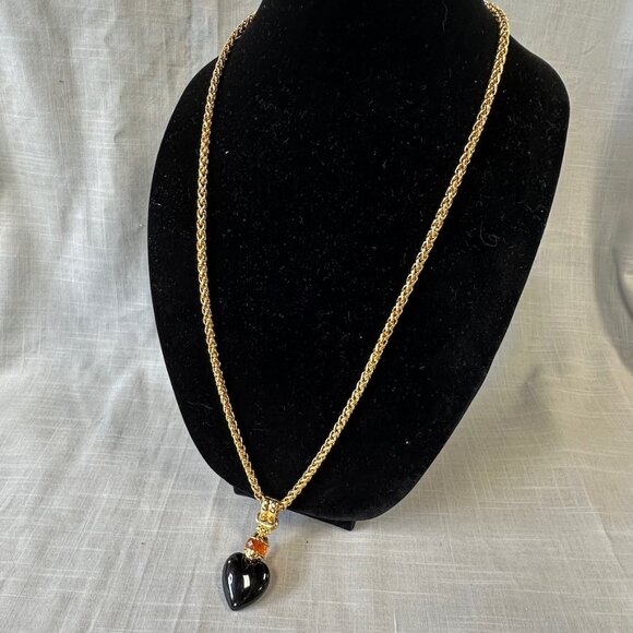 Vintage Joan Rivers 18K Gold Plated Black Heart Pendant Necklace - Picture 2 of 13